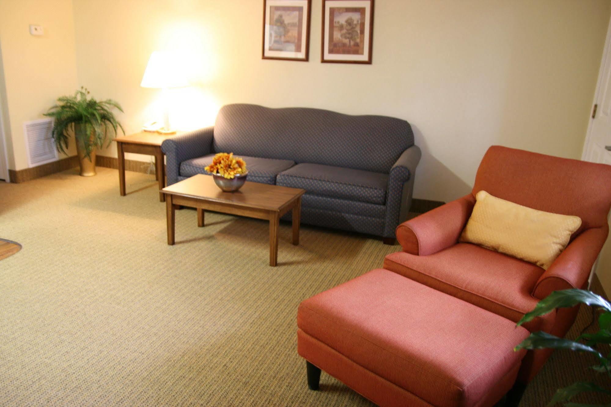 Affordable Suites Of America Fredericksburg Ngoại thất bức ảnh